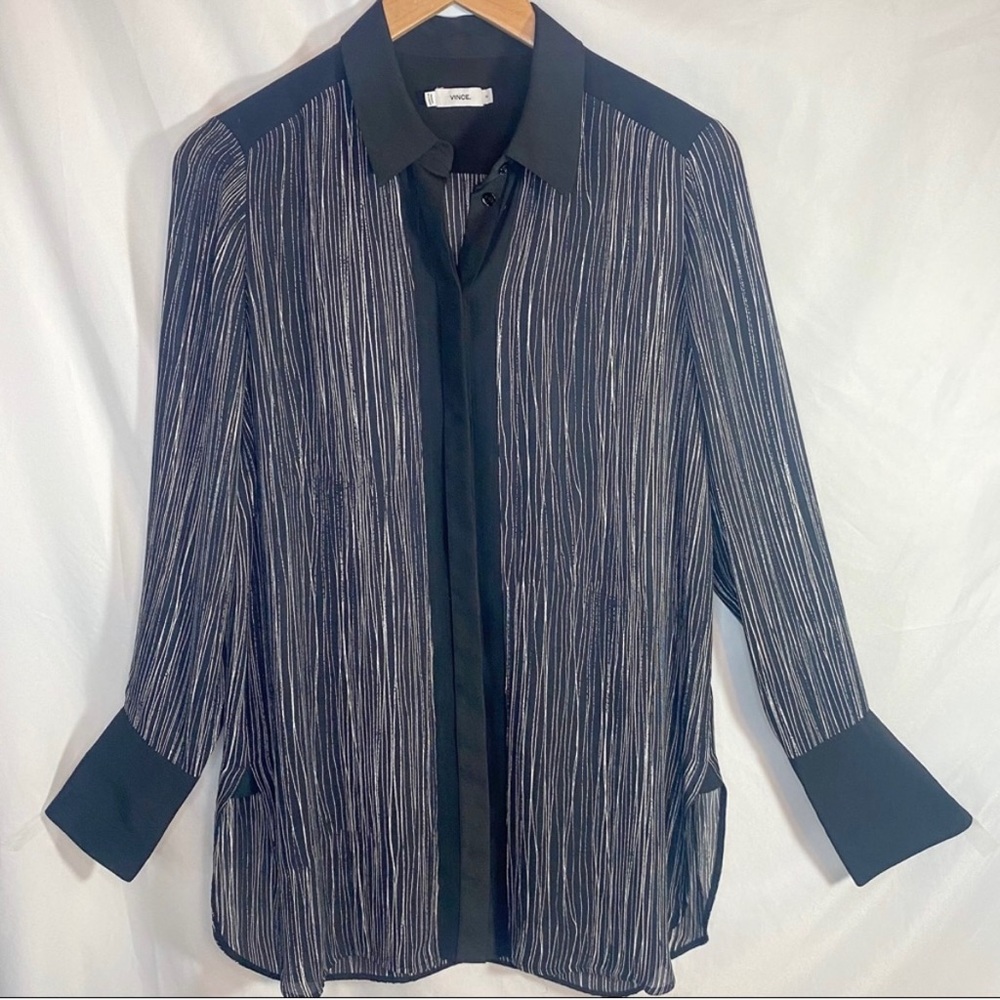 Vince. Wavy Stripe Silk Shirt Black & White Blouse Top sz S Elegant